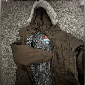 Columbia size medium, puffy jacket color greenish brown